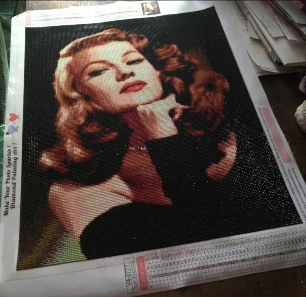 Diamond-painting-review-2-990x962